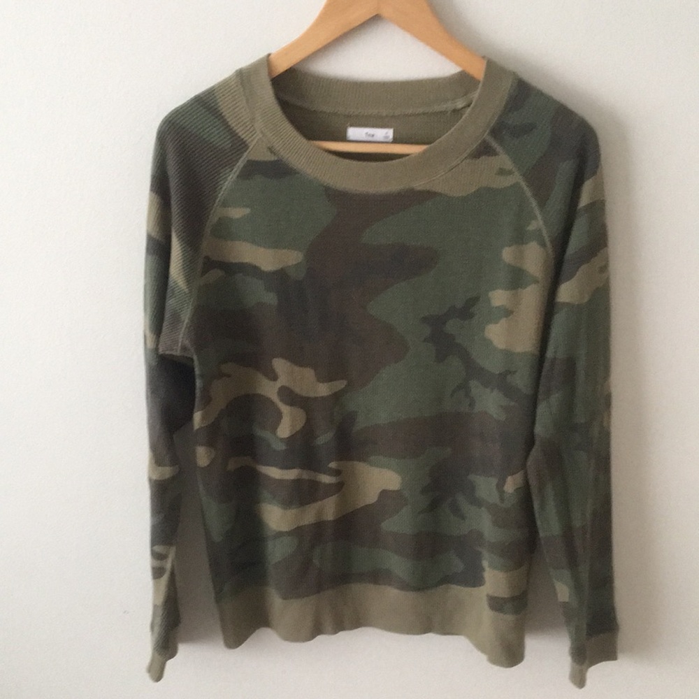 TNA camouflage waffle knit top